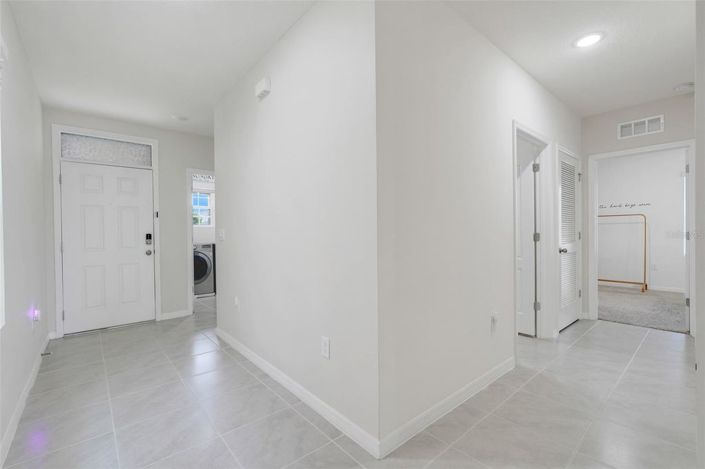 Image No.17-3 Bed House for sale