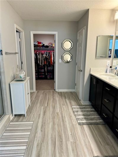 Image No.35-4 Bed House for sale