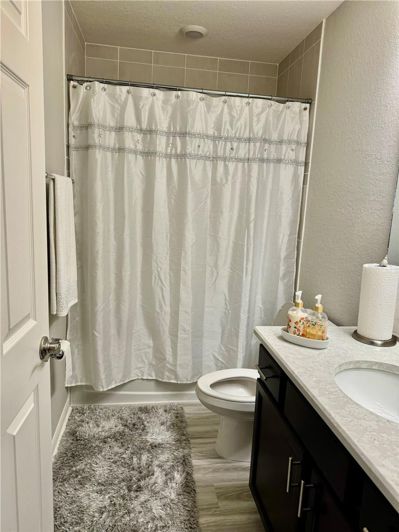 Image No.40-4 Bed House for sale