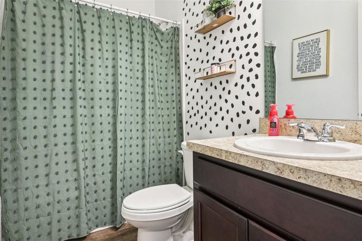 Image No.28-4 Bed House for sale