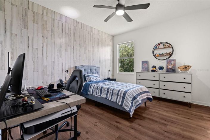 Image No.20-4 Bed House for sale