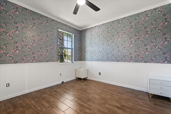 Image No.29-4 Bed House for sale