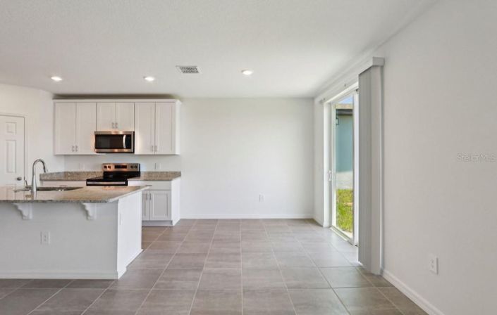 Image No.14-3 Bed House for sale