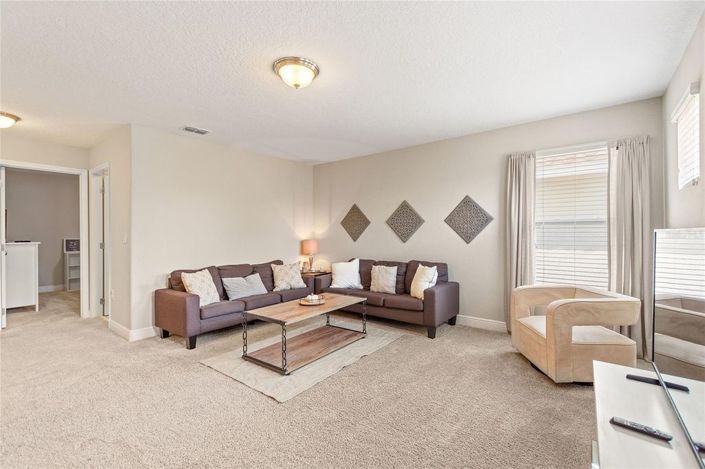 Image No.24-5 Bed House for sale