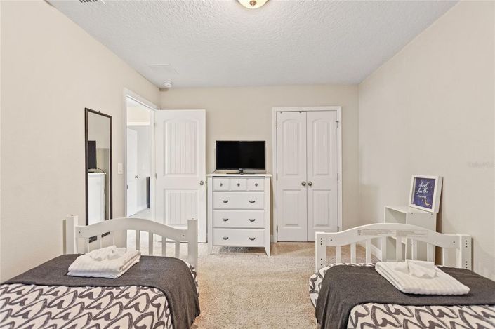 Image No.28-5 Bed House for sale