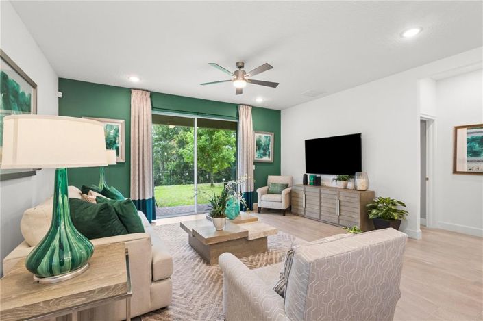 Image No.16-4 Bed House for sale