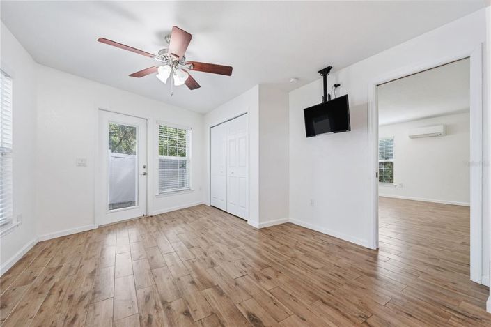 Image No.11-2 Bed House for sale