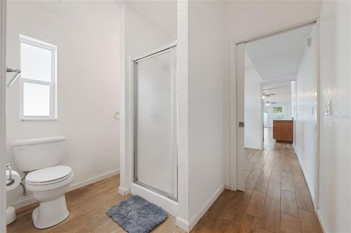 Image No.17-2 Bed House for sale