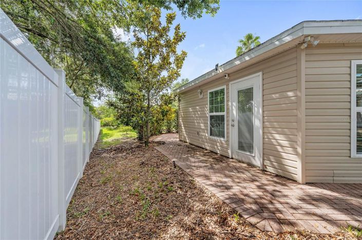 Image No.20-2 Bed House for sale