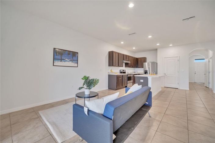 Image No.28-3 Bed Townhouse for sale