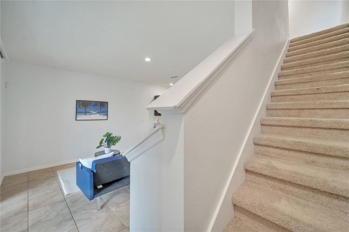 Image No.30-3 Bed Townhouse for sale