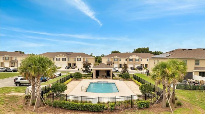 Image No.4-3 Bed Townhouse for sale