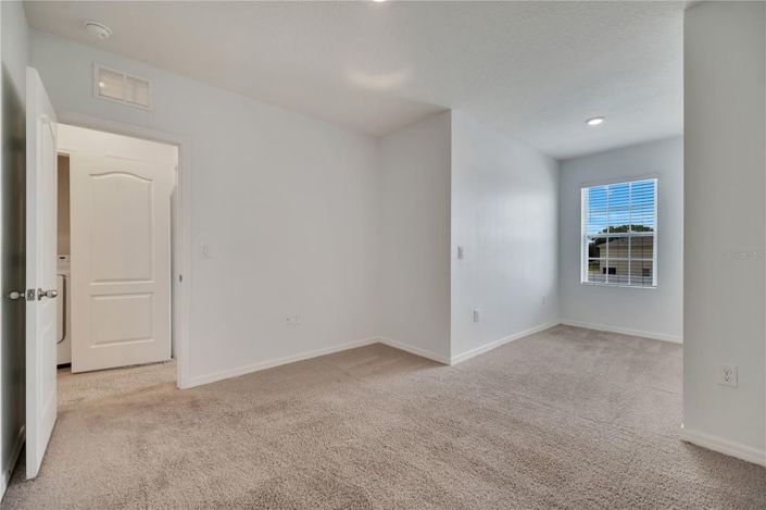 Image No.36-3 Bed Townhouse for sale