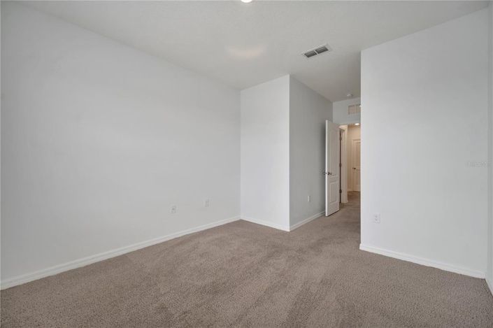 Image No.41-3 Bed Townhouse for sale