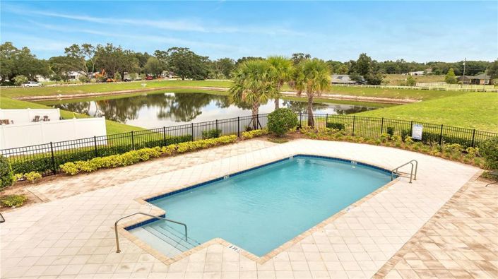 Image No.10-3 Bed Townhouse for sale