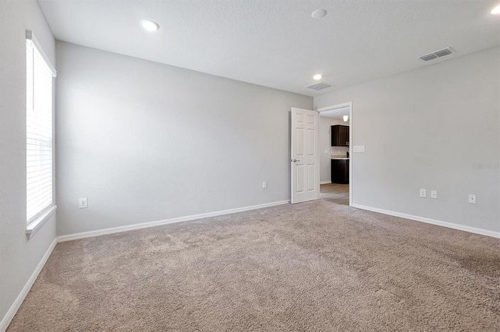 Image No.16-3 Bed House for sale