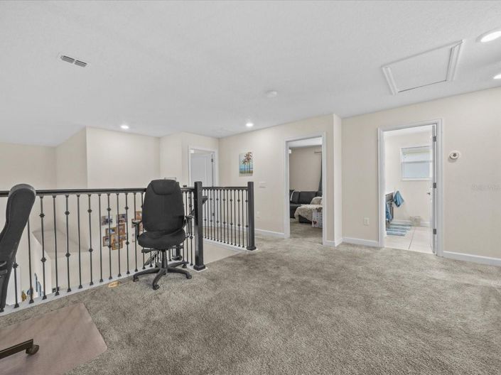 Image No.19-5 Bed House for sale