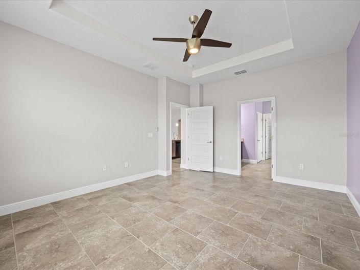 Image No.24-4 Bed House for sale