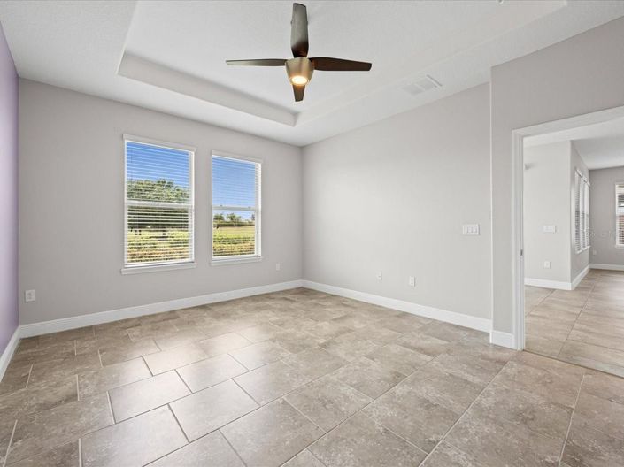 Image No.25-4 Bed House for sale