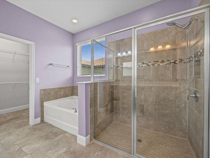 Image No.27-4 Bed House for sale