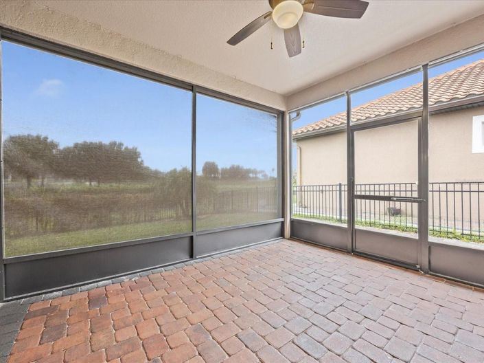 Image No.32-4 Bed House for sale