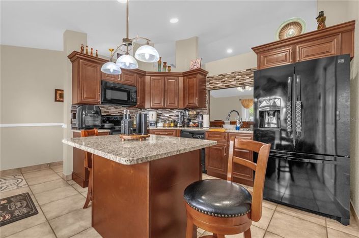 Image No.4-3 Bed House for sale