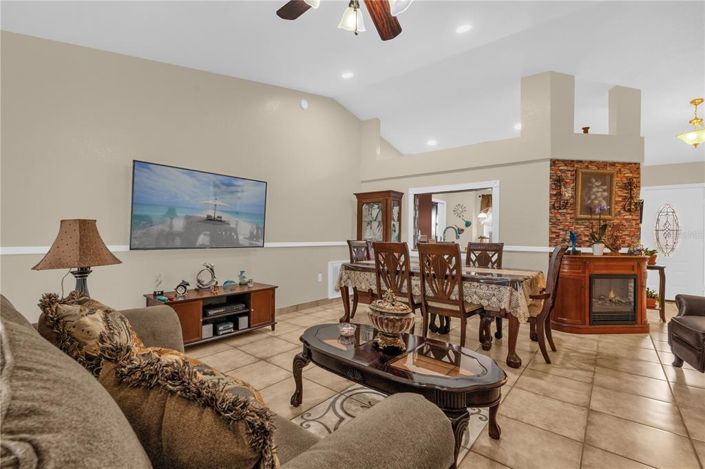 Image No.5-3 Bed House for sale