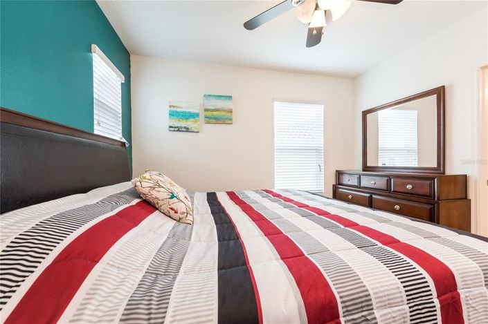 Image No.21-6 Bed House for sale