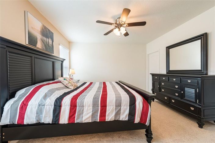 Image No.24-6 Bed House for sale