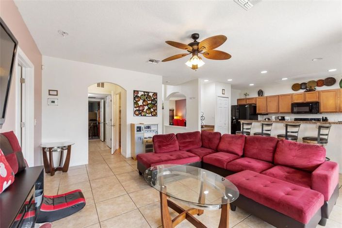 Image No.26-5 Bed House for sale