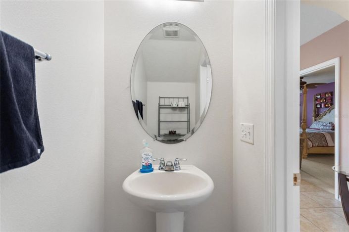 Image No.28-5 Bed House for sale