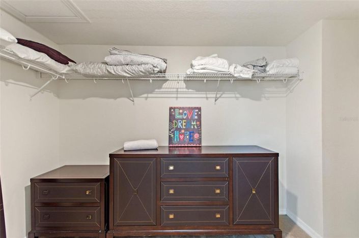 Image No.38-5 Bed House for sale