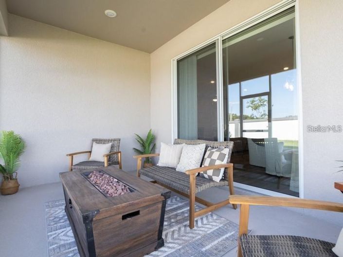 Image No.16-4 Bed House for sale