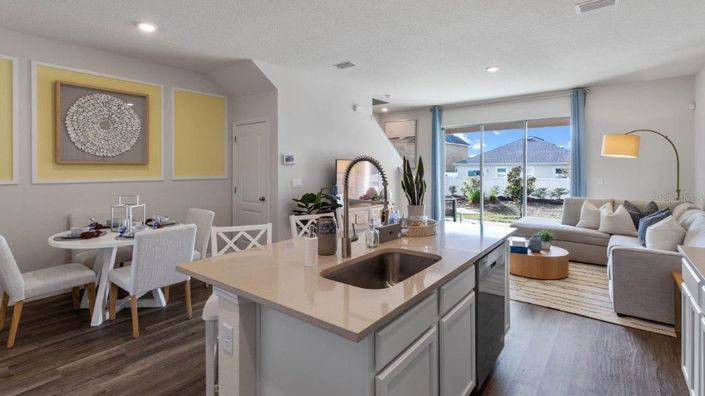 Image No.9-3 Bed Townhouse for sale