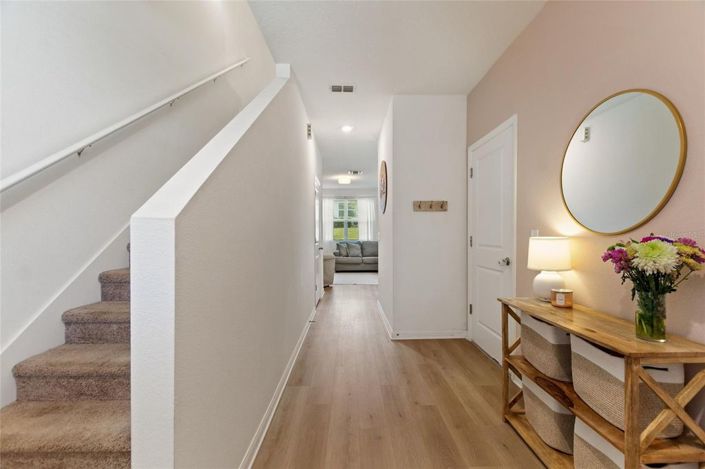 Image No.2-3 Bed Townhouse for sale