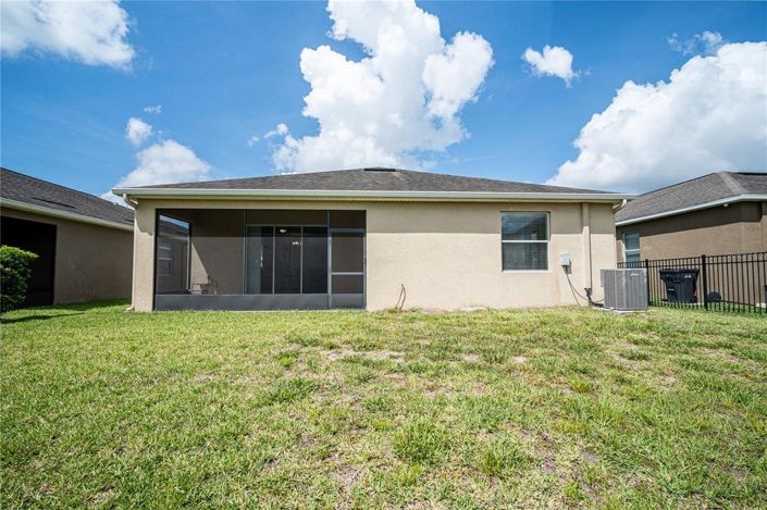 Image No.3-4 Bed House for sale