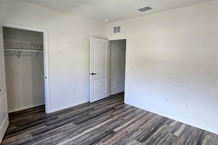 Image No.52-5 Bed Property for sale