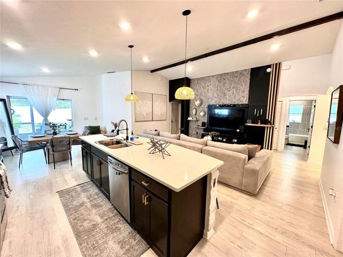 Image No.13-3 Bed House for sale