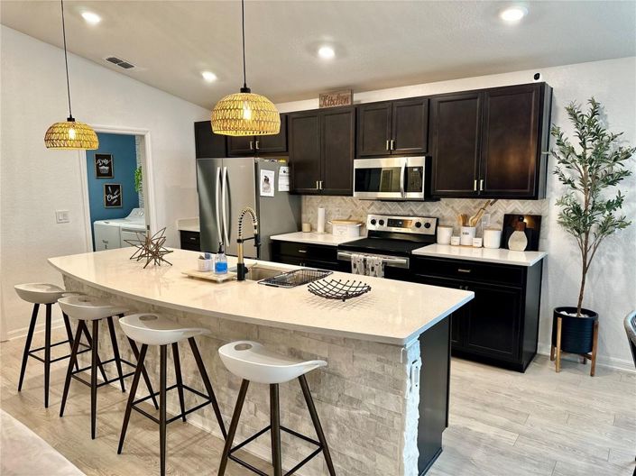 Image No.14-3 Bed House for sale