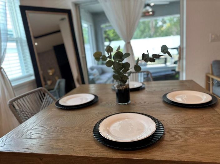 Image No.18-3 Bed House for sale