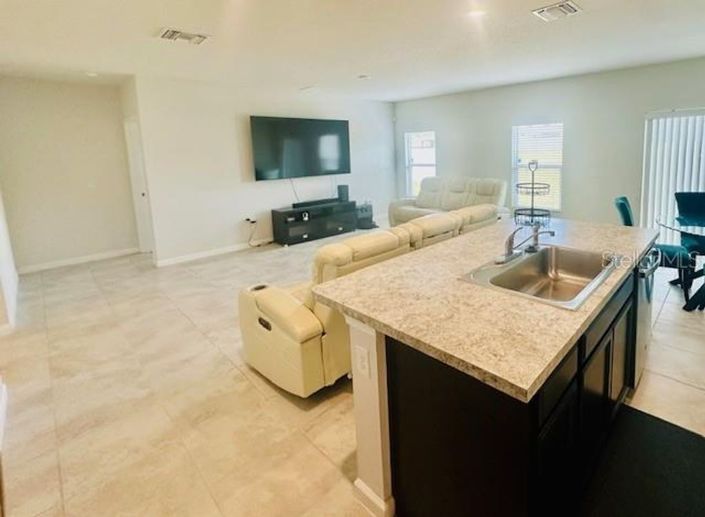 Image No.5-3 Bed House for sale