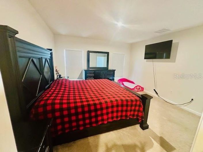 Image No.10-3 Bed House for sale