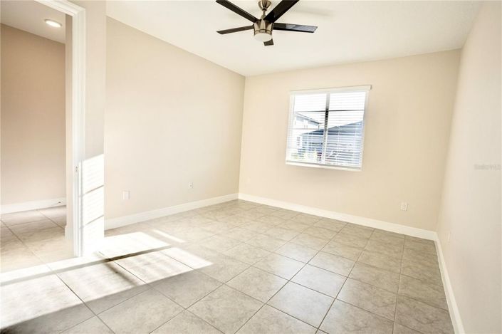 Image No.9-5 Bed House for sale