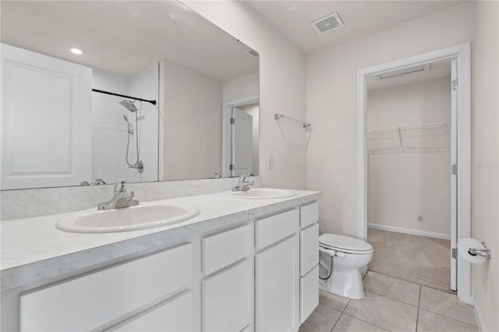 Image No.23-3 Bed Townhouse for sale