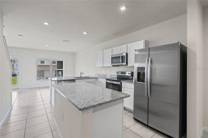 Image No.37-3 Bed Townhouse for sale