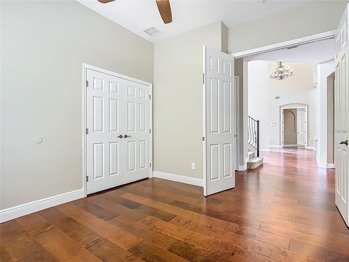 Image No.20-4 Bed House for sale