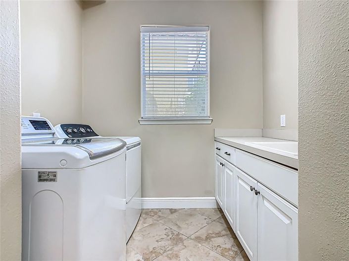 Image No.33-4 Bed House for sale