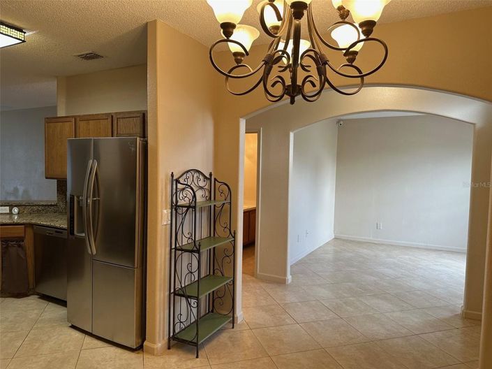 Image No.15-5 Bed House for sale