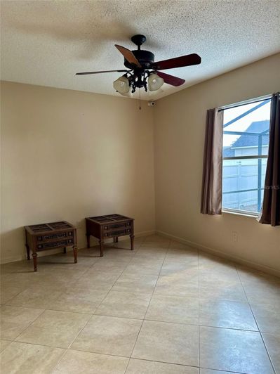 Image No.16-5 Bed House for sale