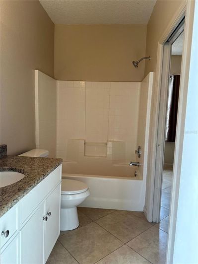 Image No.30-5 Bed House for sale